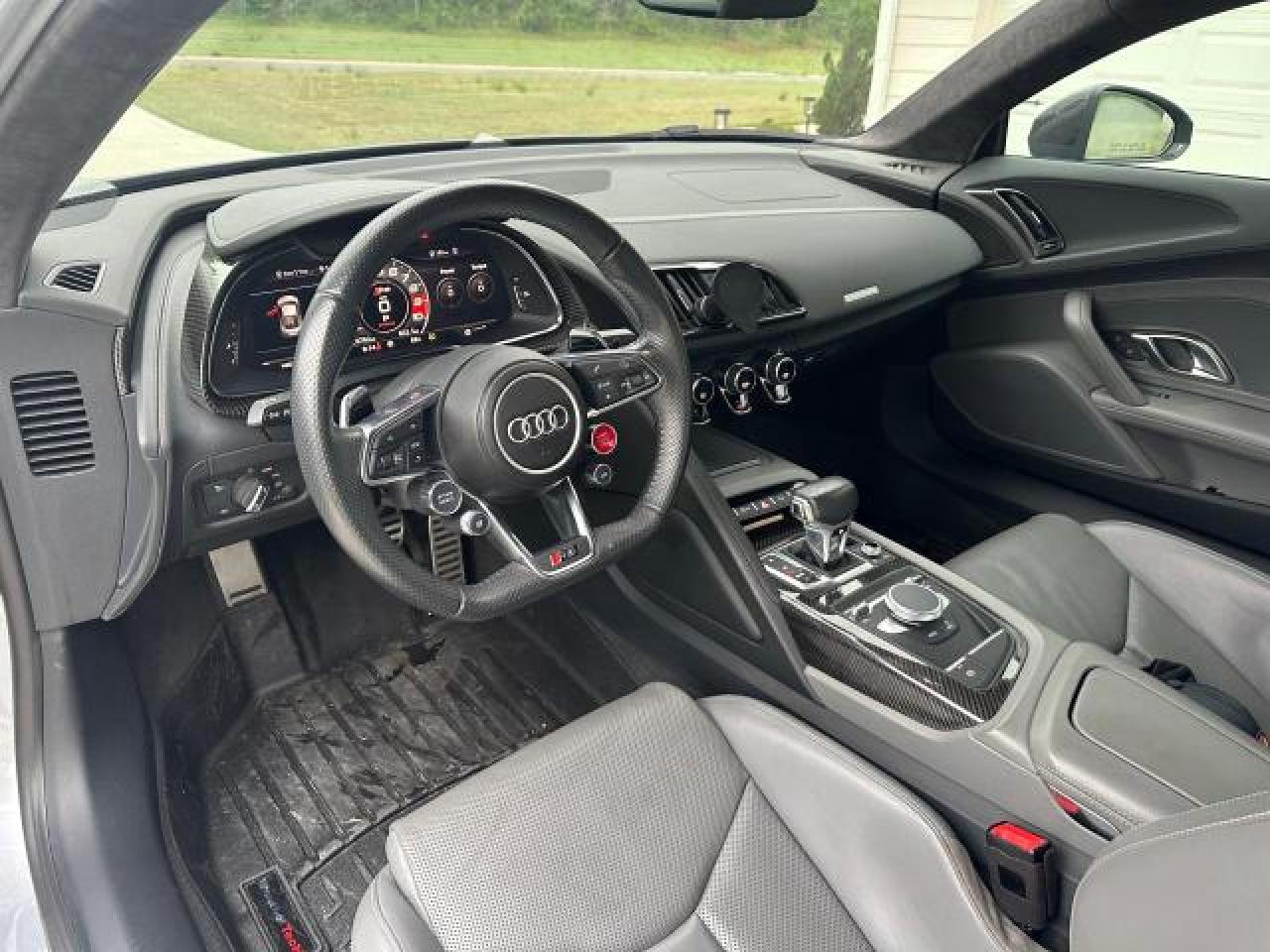 WUAKBAFX5J7902006 2018 Audi R8 5.2 Plus Quattro