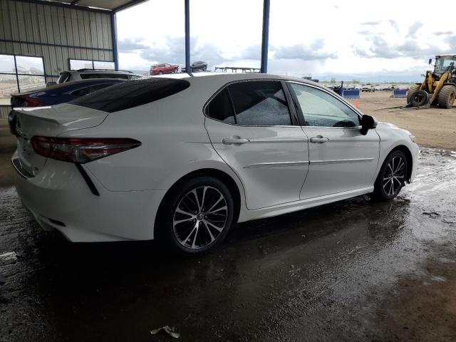 2018 Toyota Camry L VIN: 4T1B11HK4JU062668 Lot: 54368114