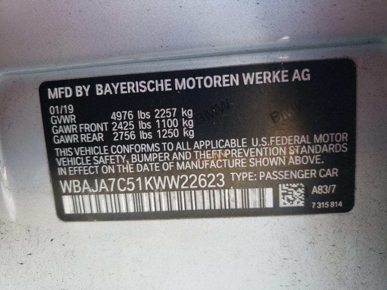 WBAJA7C51KWW22623 2019 BMW 530 Xi