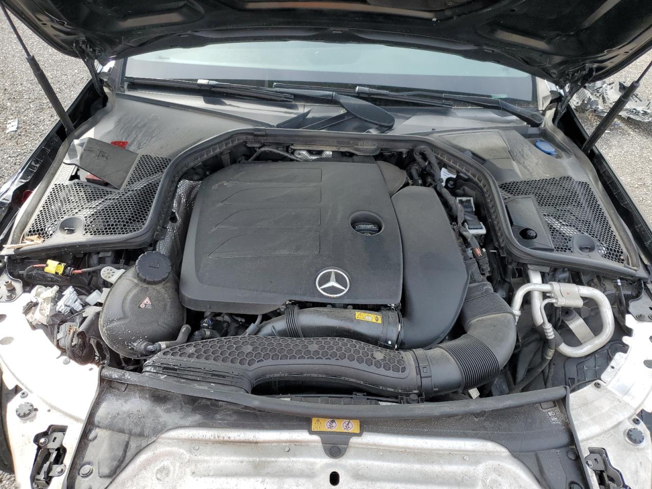 55SWF8EB2KU285207 2019 Mercedes-Benz C 300 4Matic
