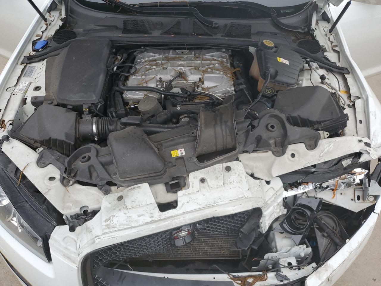 SAJWA8JH5FMU70585 2015 Jaguar Xf R+Speed