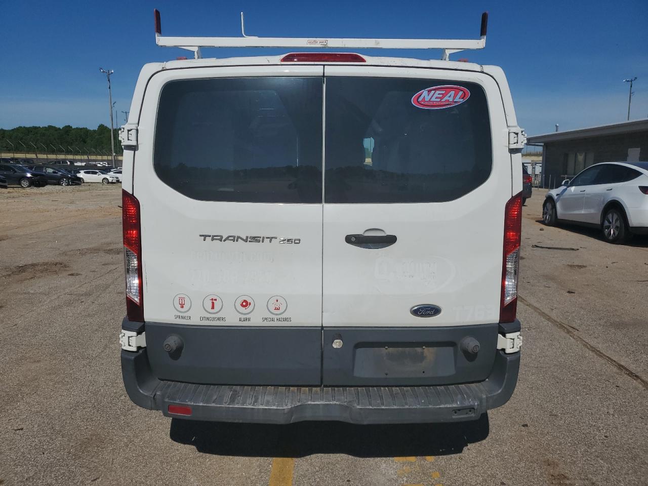 Lot #2507859706 2018 FORD TRANSIT T-