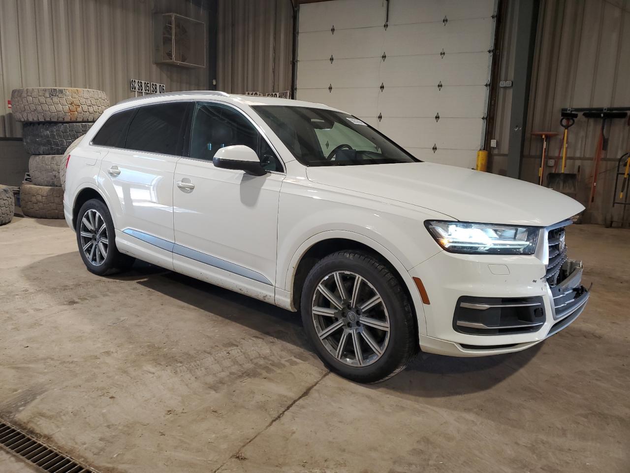 WA1LHAF71HD040571 2017 Audi Q7 Premium Plus