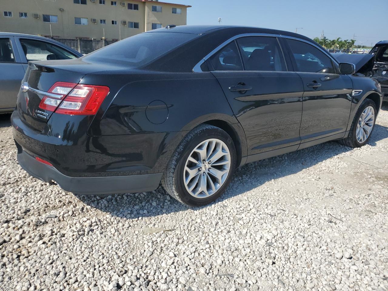 1FAHP2F85HG114883 2017 Ford Taurus Limited