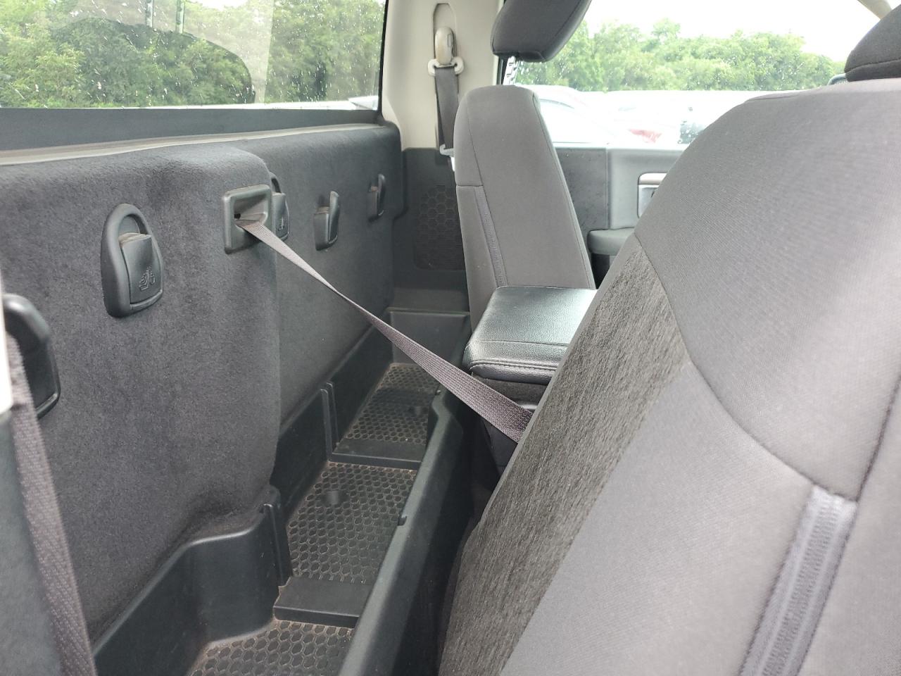 3C6JR6AG7KG506195 2019 Ram 1500 Classic Tradesman