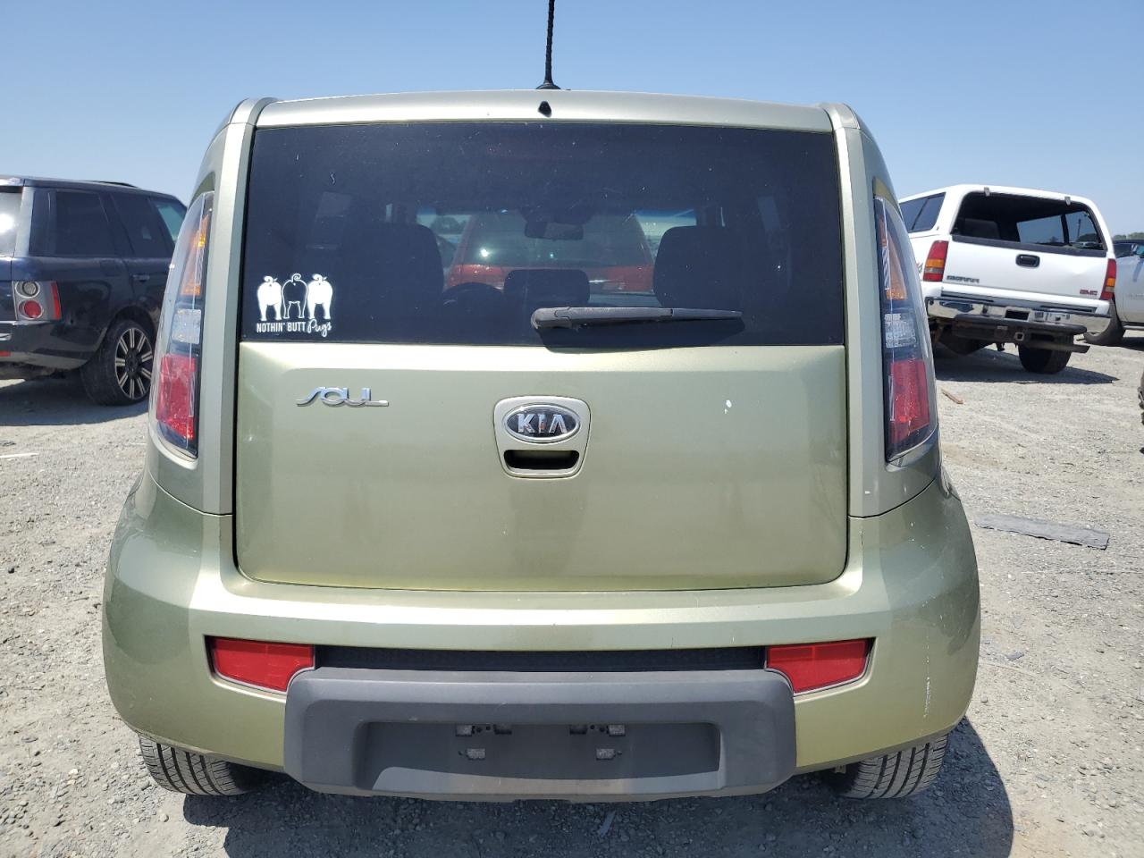 KNDJT2A22B7260045 2011 Kia Soul +