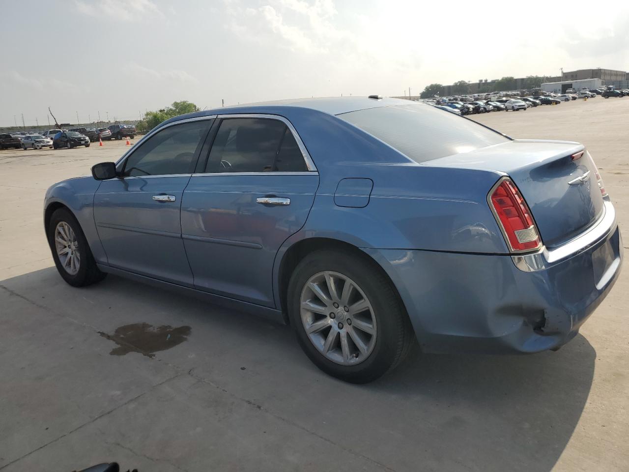 2C3CA5CG3BH564227 2011 Chrysler 300 Limited