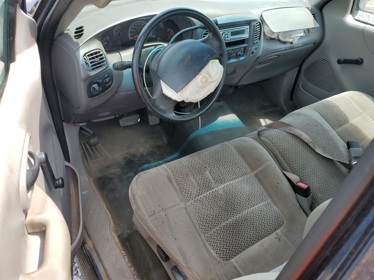 1FTRF17212KA57639 2002 Ford F150