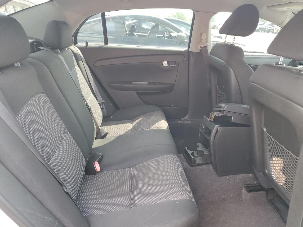 1G1ZC5EB9AF253721 2010 Chevrolet Malibu 1Lt