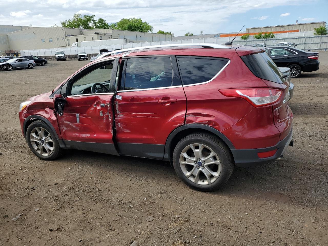 1FMCU9J90EUD71089 2014 Ford Escape Titanium