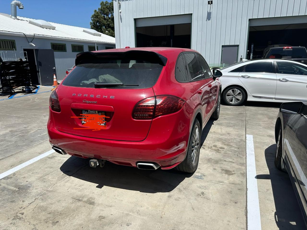 2014 Porsche Cayenne vin: WP1AA2A20ELA00839