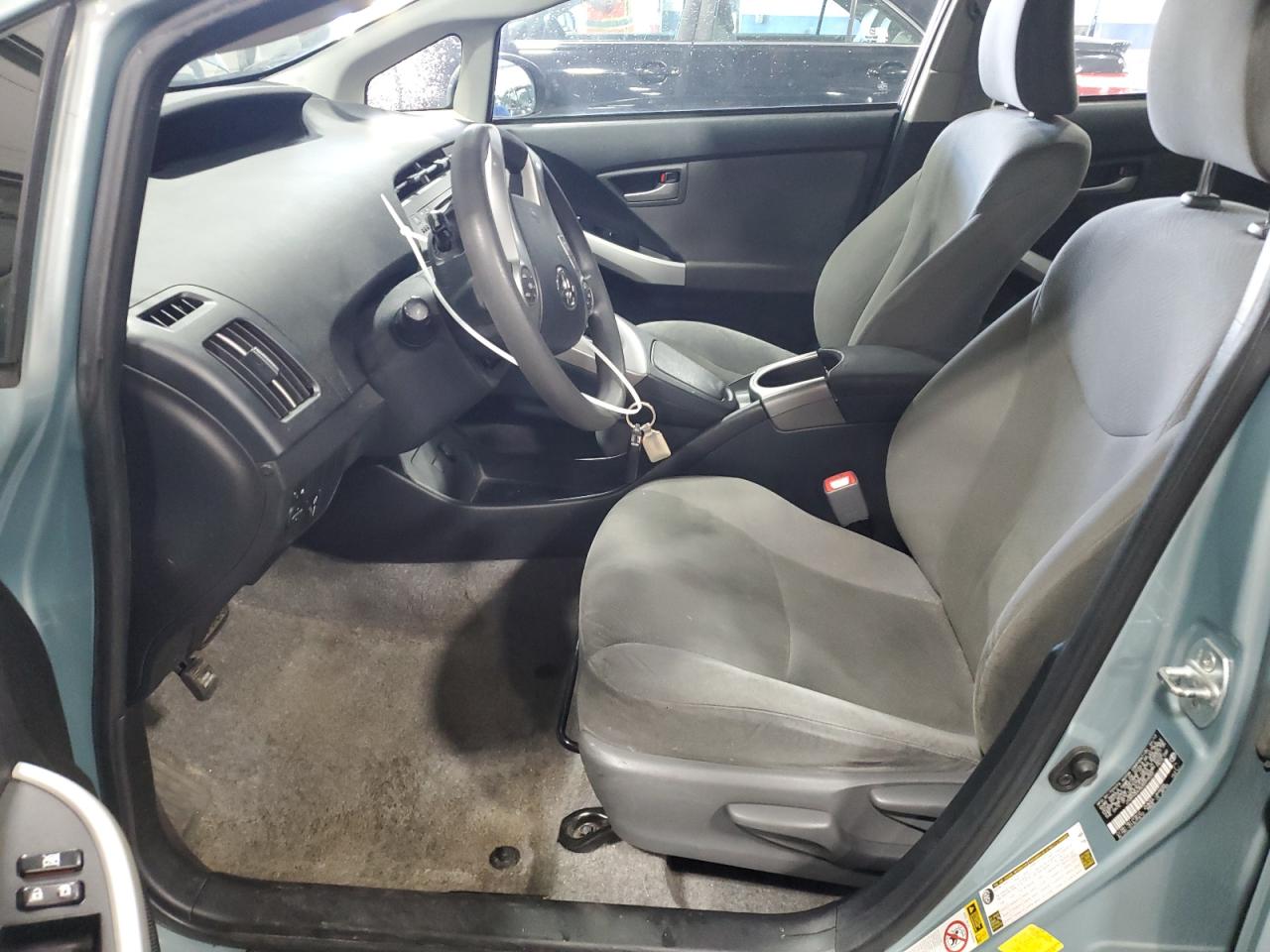 JTDKN3DU5D5593033 2013 Toyota Prius