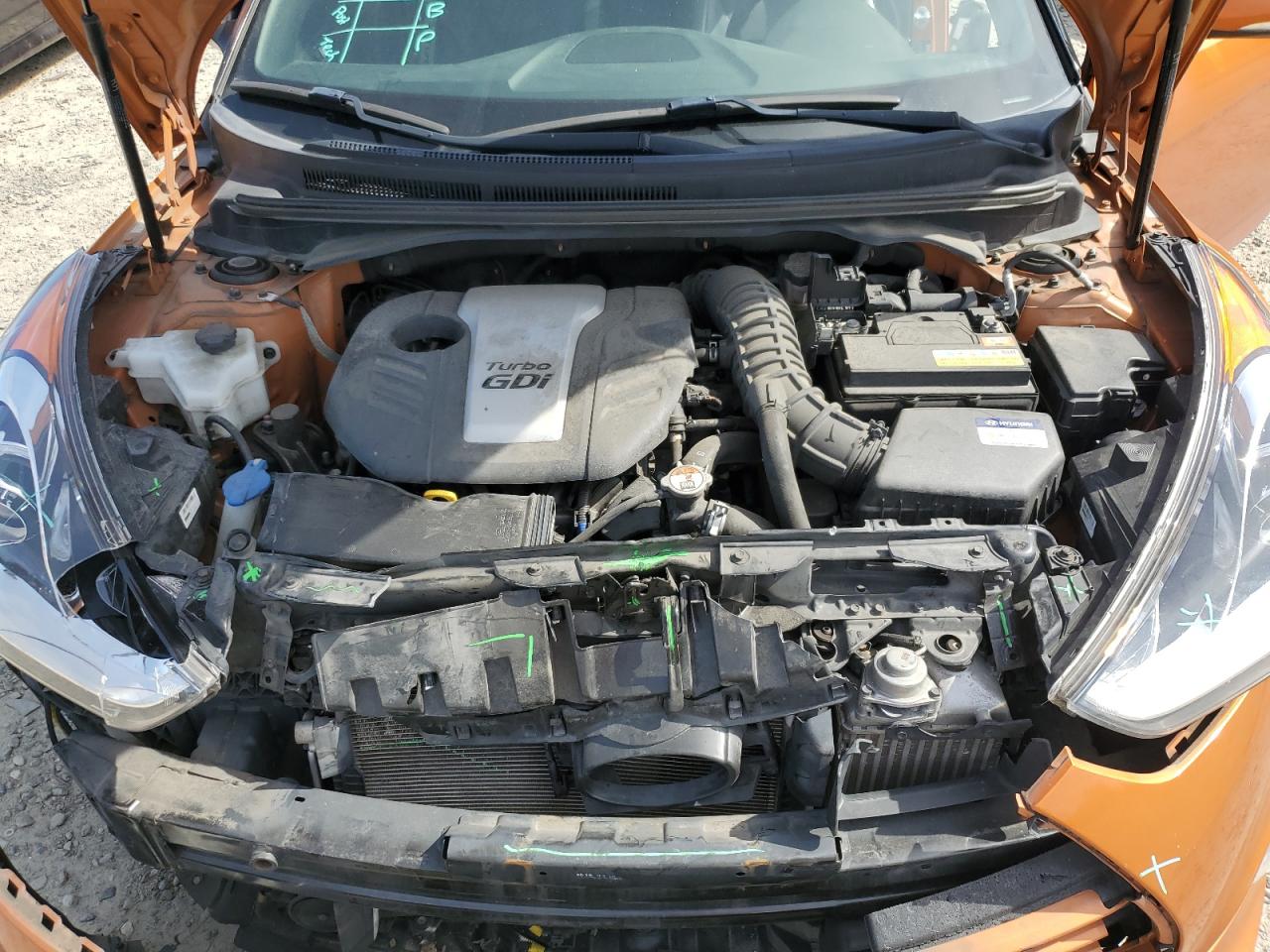 KMHTC6AE7GU303129 2016 Hyundai Veloster Turbo