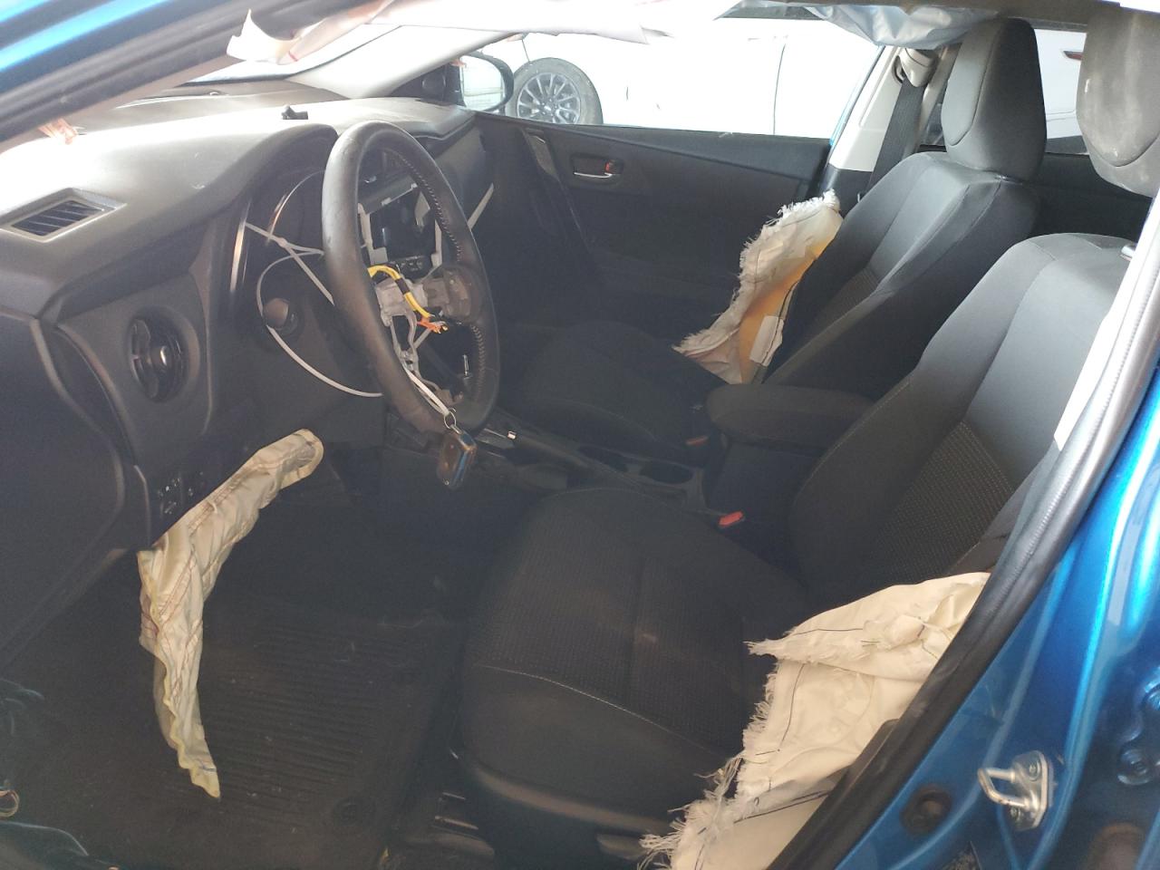 JTNKARJE2HJ543565 2017 Toyota Corolla Im