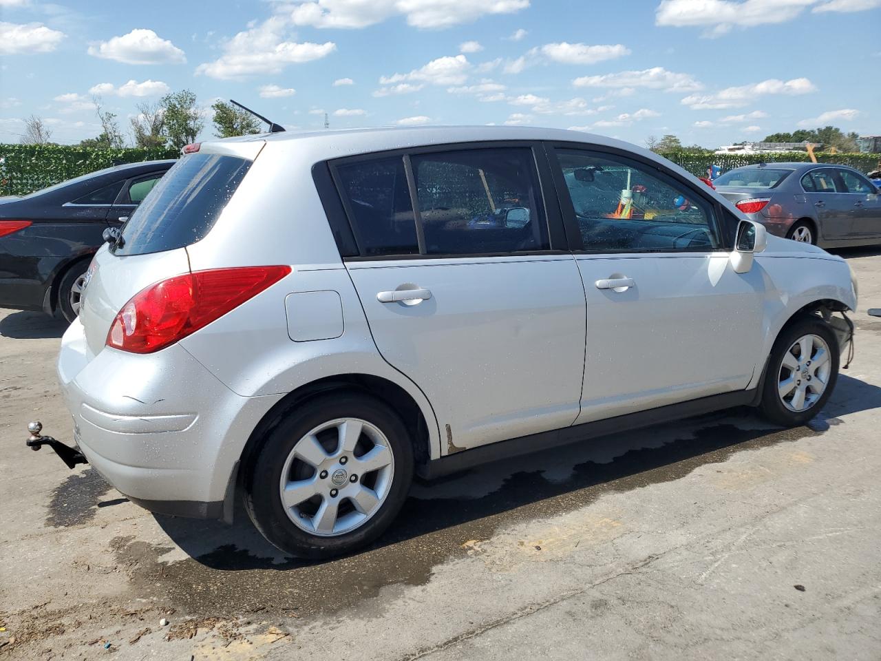 3N1BC13E68L380945 2008 Nissan Versa S