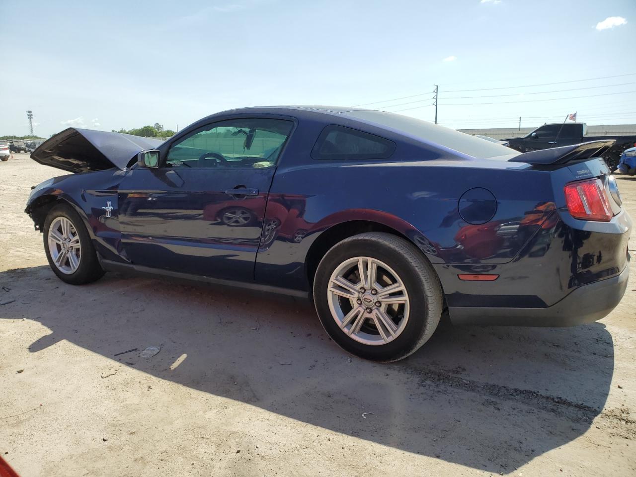 1ZVBP8AN6A5144893 2010 Ford Mustang