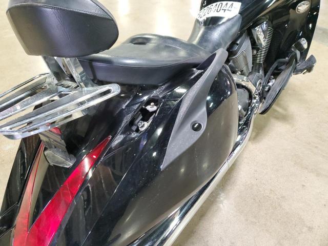 2011 VICTORY MOTORCYCLES VISION 8-B 5VPSA36N9B3001905