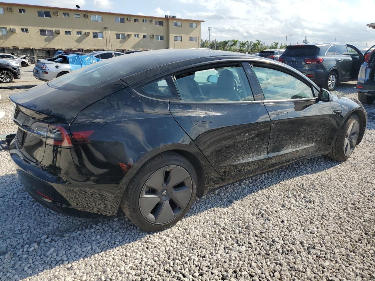 2021 Tesla Model 3 vin: 5YJ3E1EA4MF850517