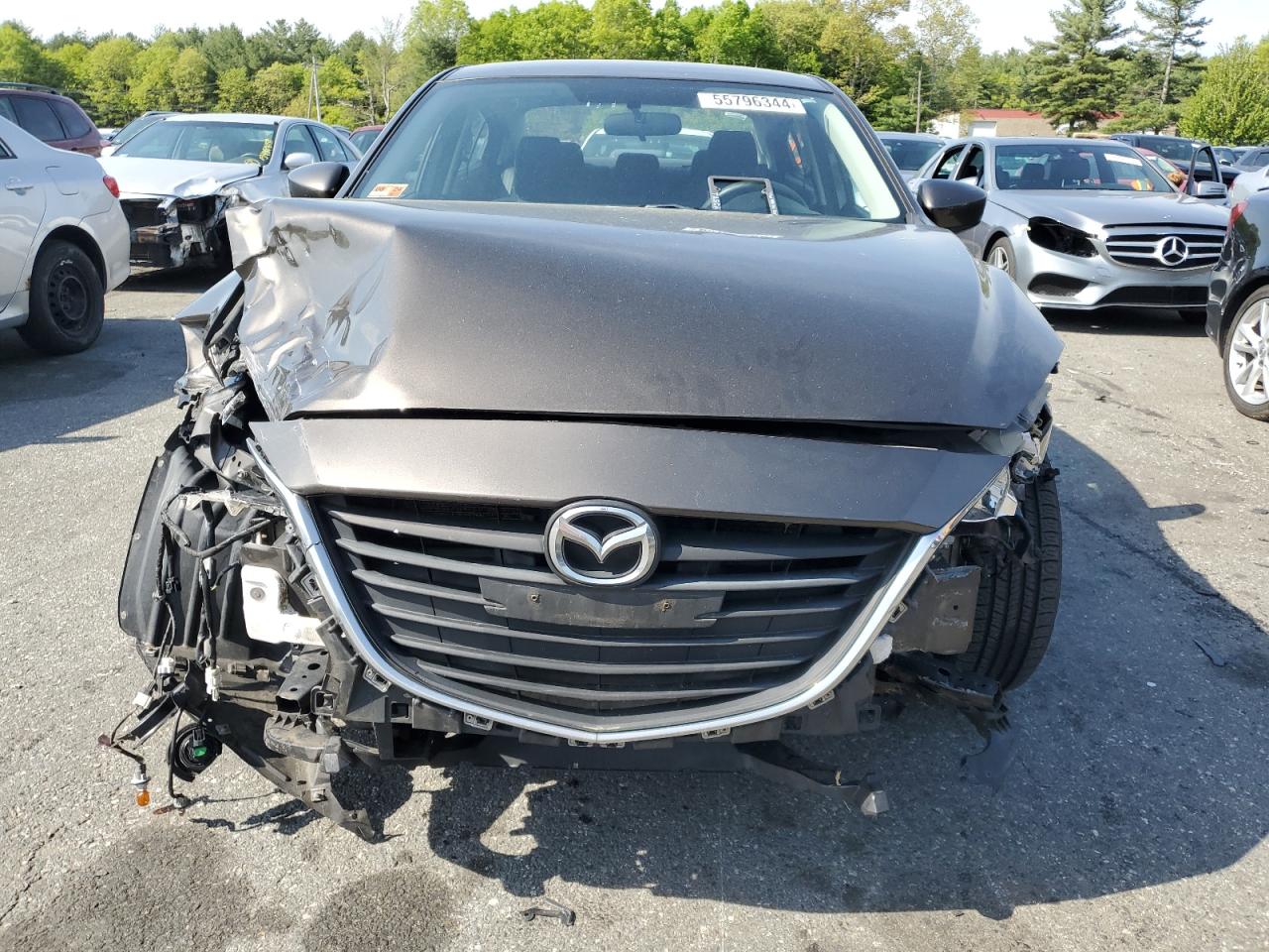 2014 Mazda 3 Sport vin: JM1BM1U78E1122925