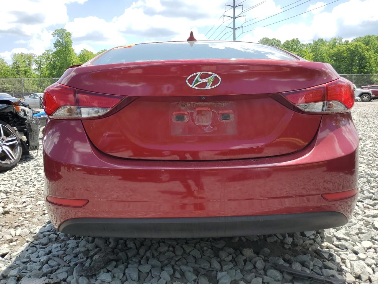 5NPDH4AE1EH469393 2014 Hyundai Elantra Se