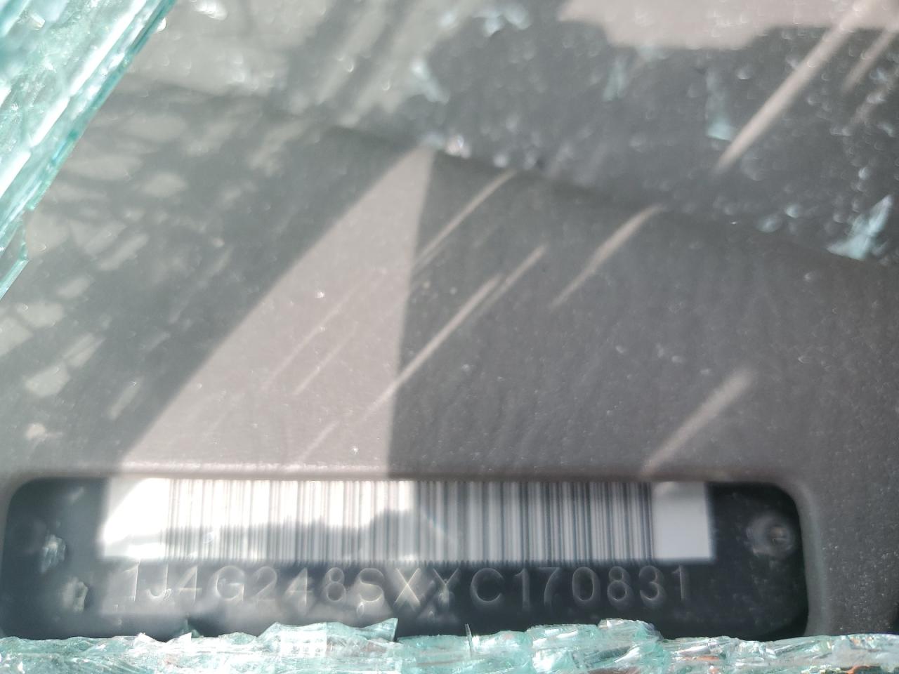 1J4G248SXYC170831 2000 Jeep Grand Cherokee Laredo