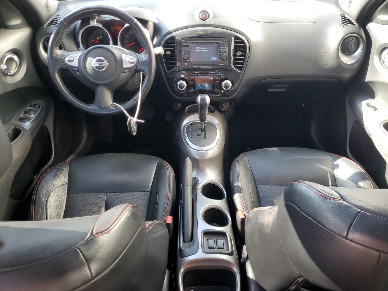 JN8AF5MV3BT023834 2011 Nissan Juke S