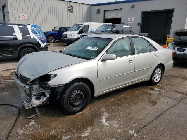 2002 Toyota Camry Le VIN: JTDBE32K620111794 Lot: 55129214