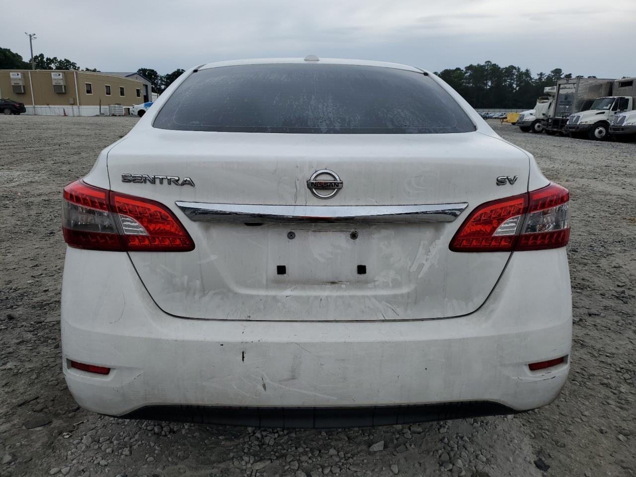 2015 Nissan Sentra S vin: 3N1AB7AP7FL692632