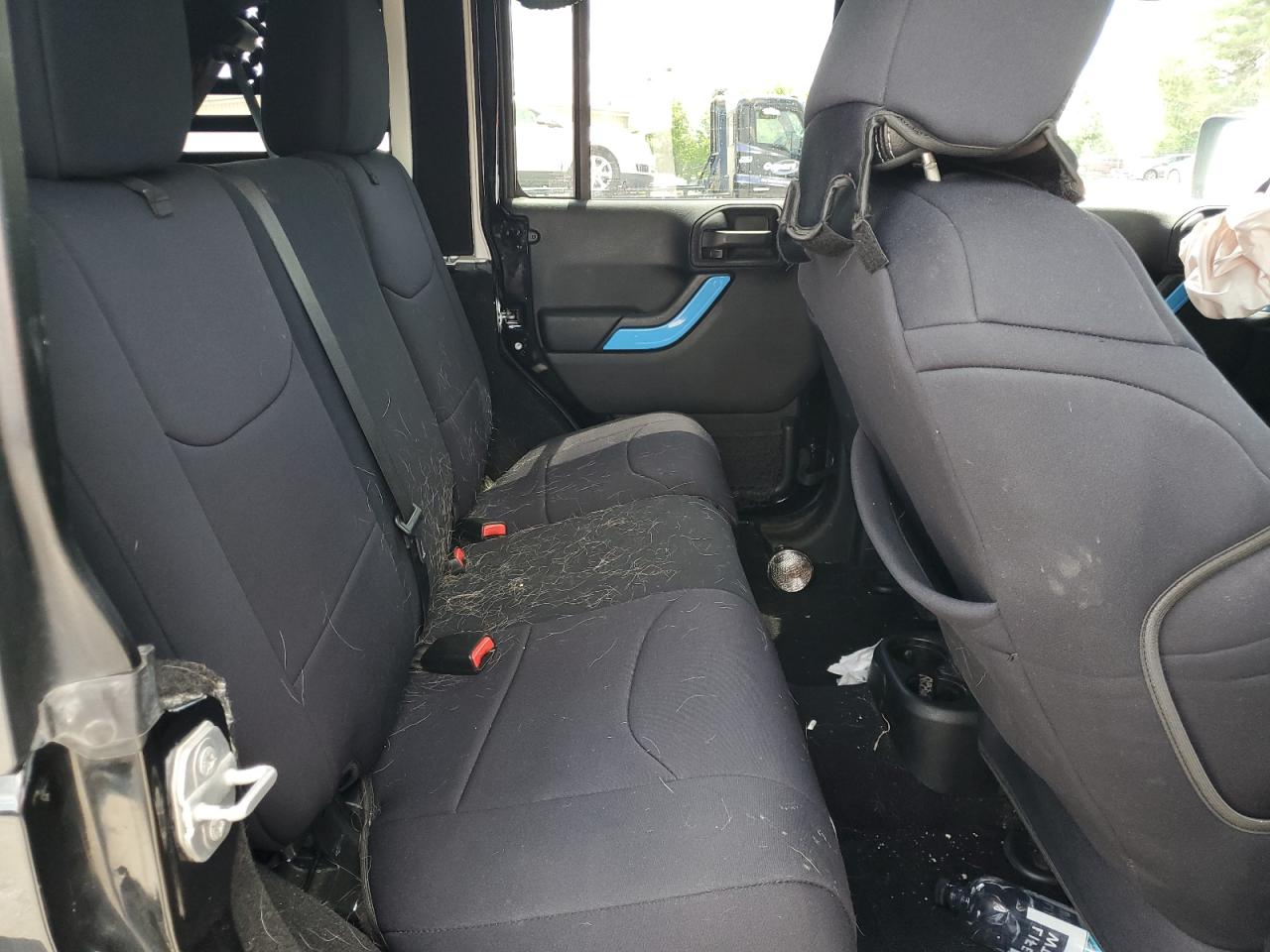 1C4BJWFG4FL569423 2015 Jeep Wrangler Unlimited Rubicon