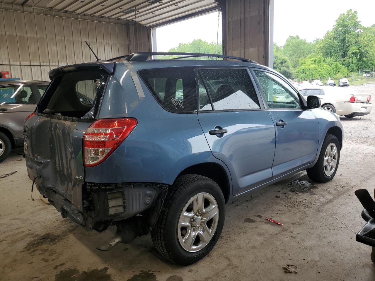 2T3BF4DV4BW088960 2011 Toyota Rav4