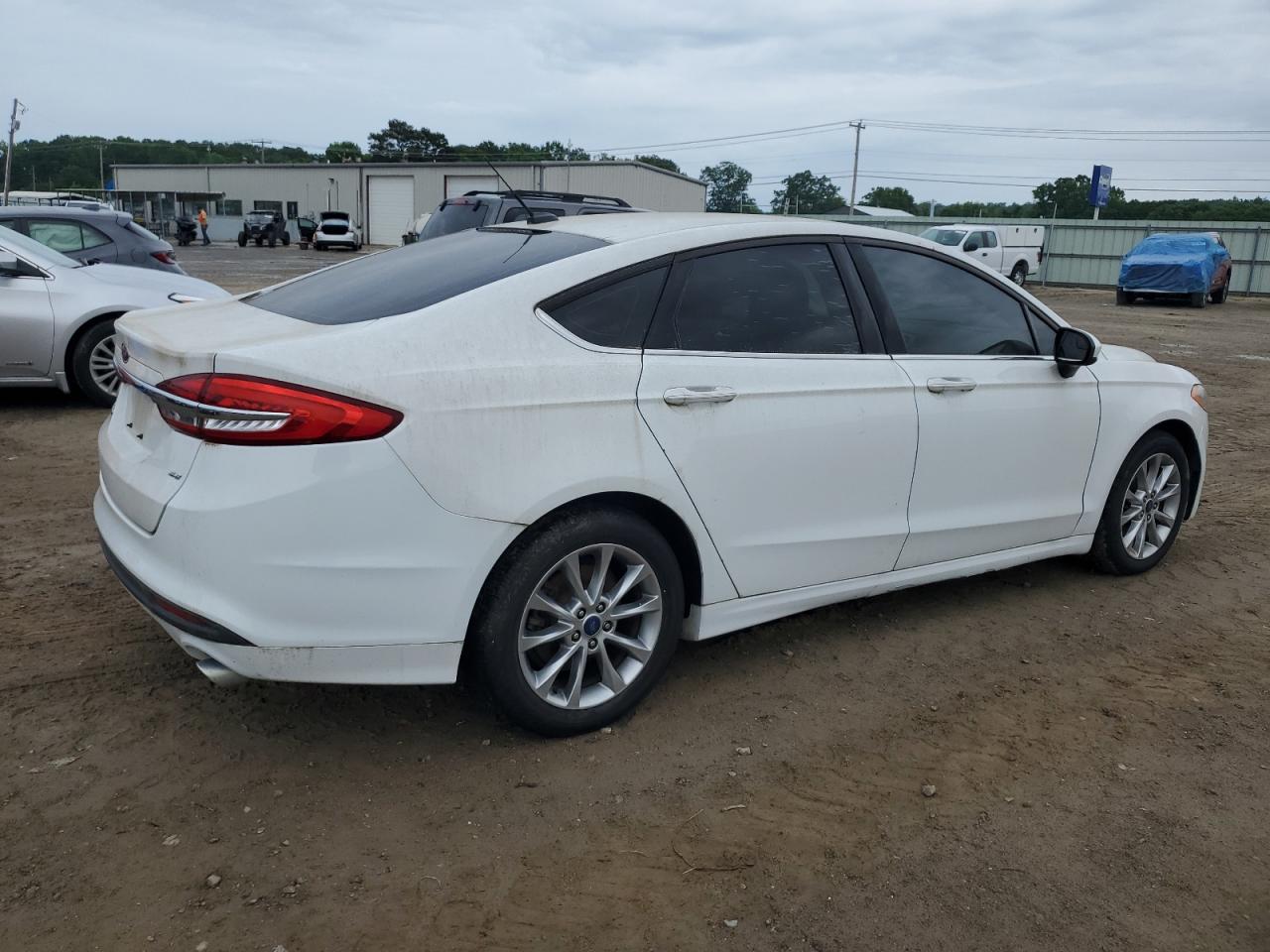 2017 Ford Fusion Se vin: 3FA6P0H77HR235200