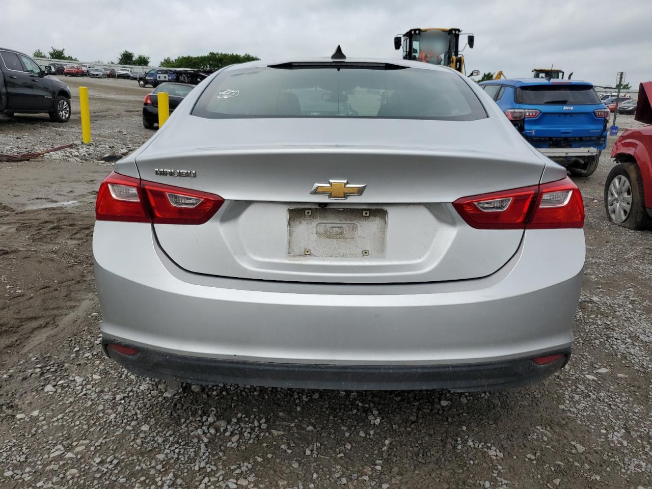 2018 Chevrolet Malibu Ls vin: 1G1ZB5ST2JF209348