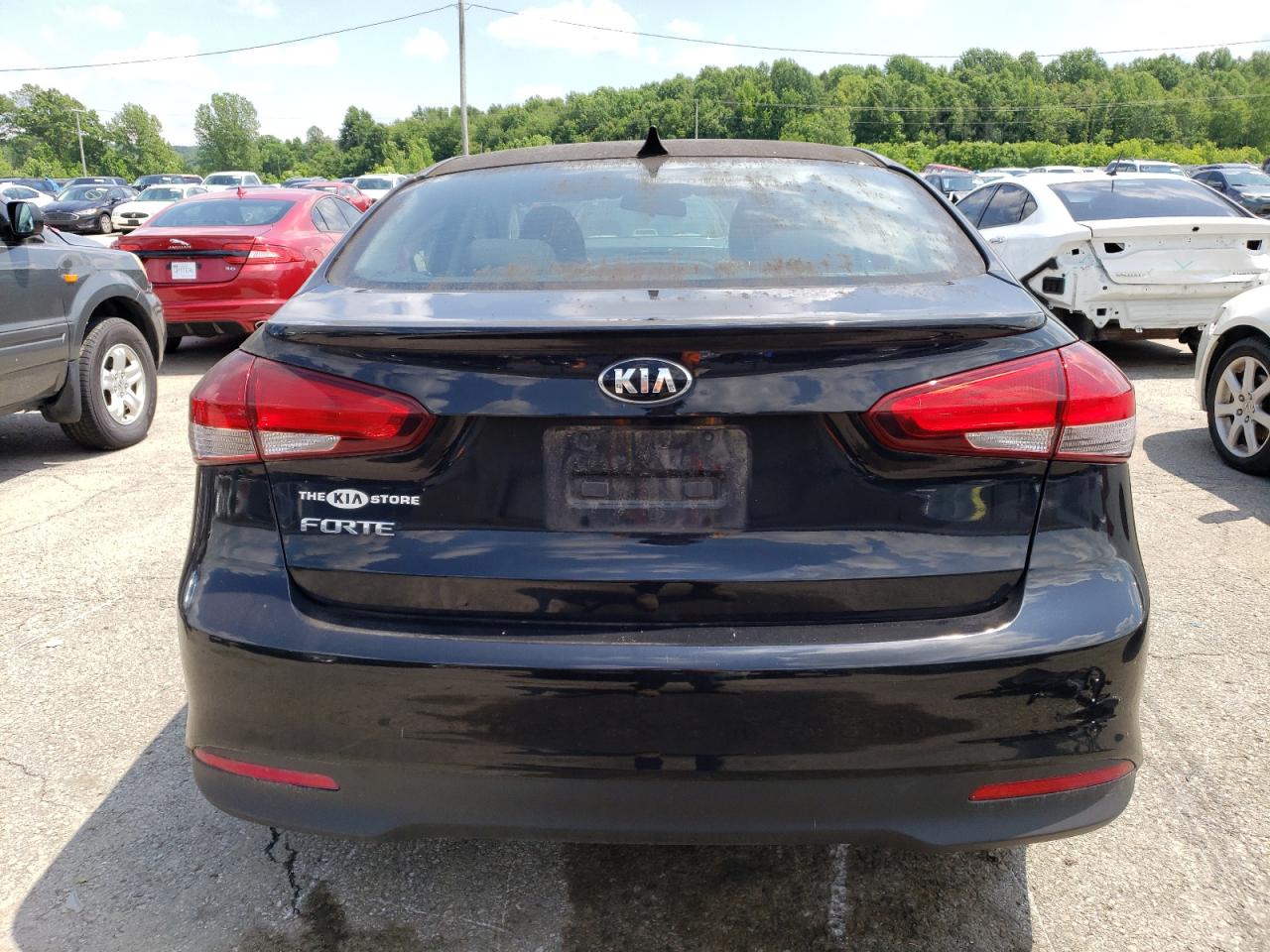 3KPFK4A76HE139138 2017 Kia Forte Lx