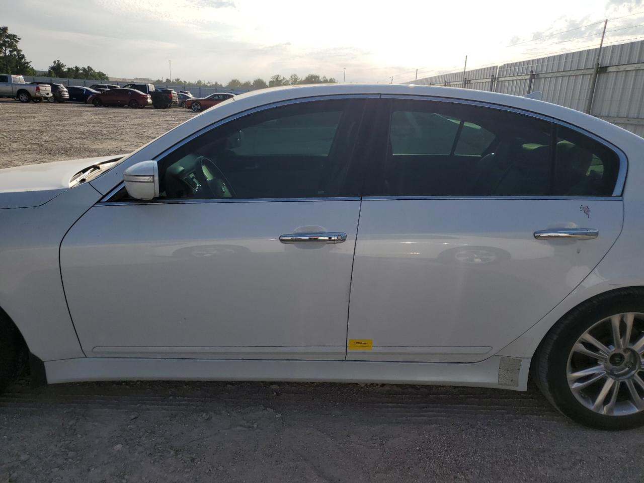 KMHGC4DD7CU186249 2012 Hyundai Genesis 3.8L