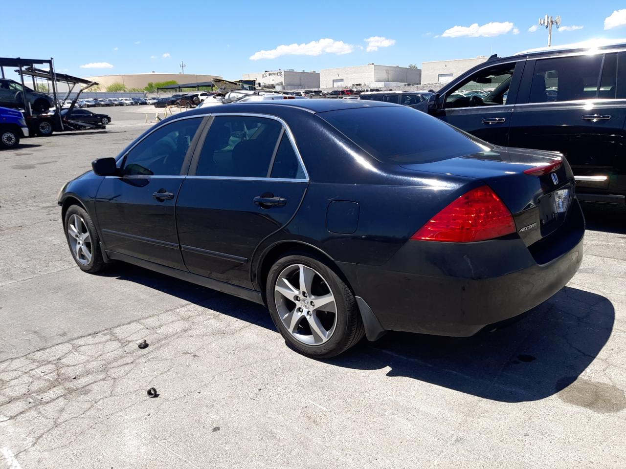 1HGCM56427A032642 2007 Honda Accord Lx