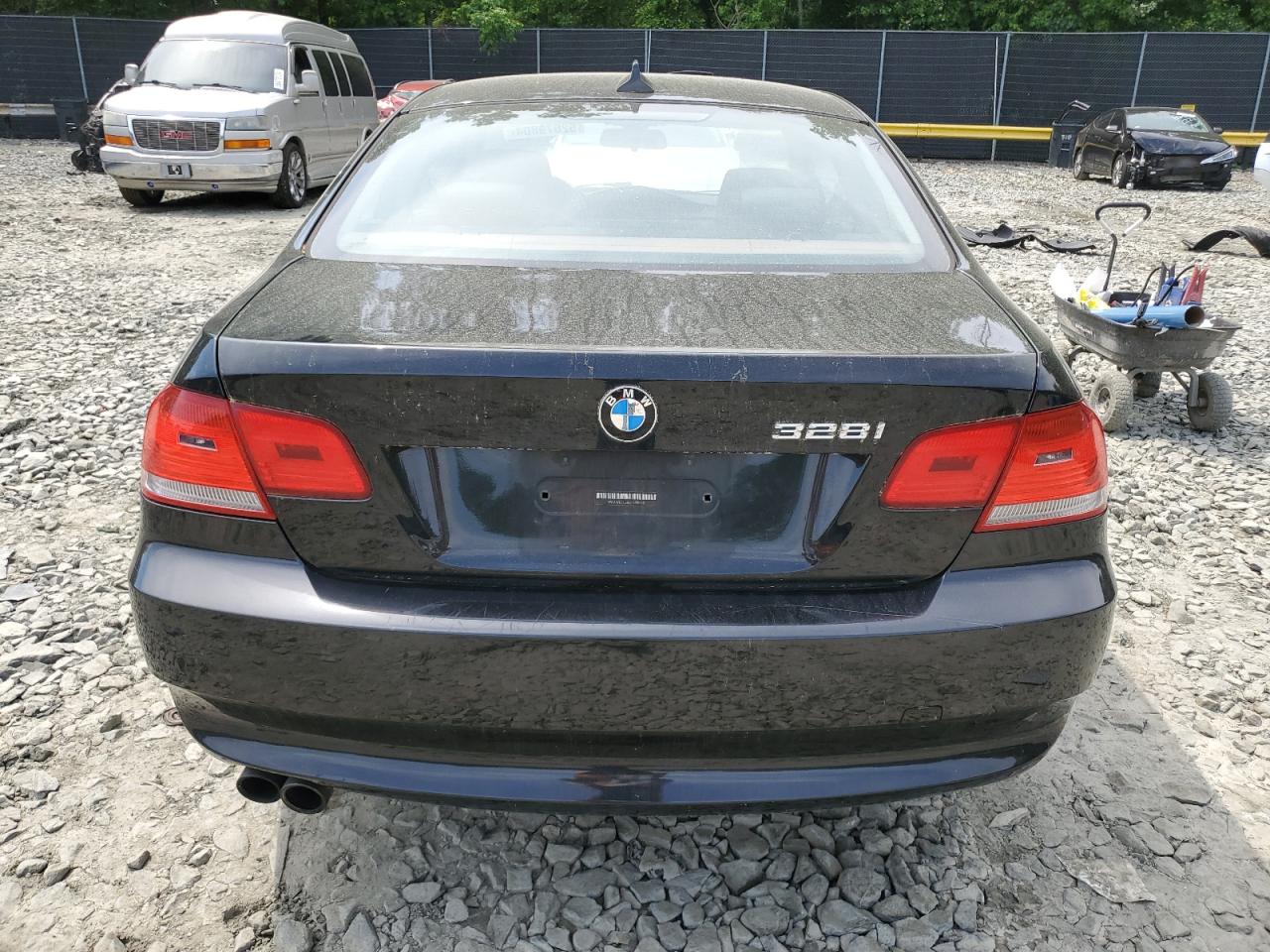 WBAWB3C50APU90068 2010 BMW 328 I