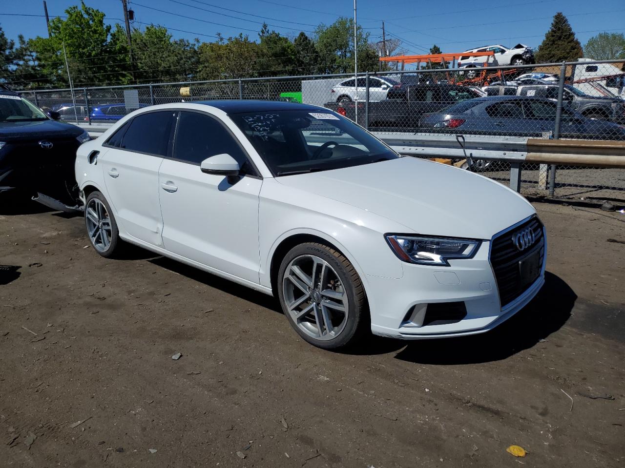 WAUAUGFF6J1038449 2018 Audi A3 Premium