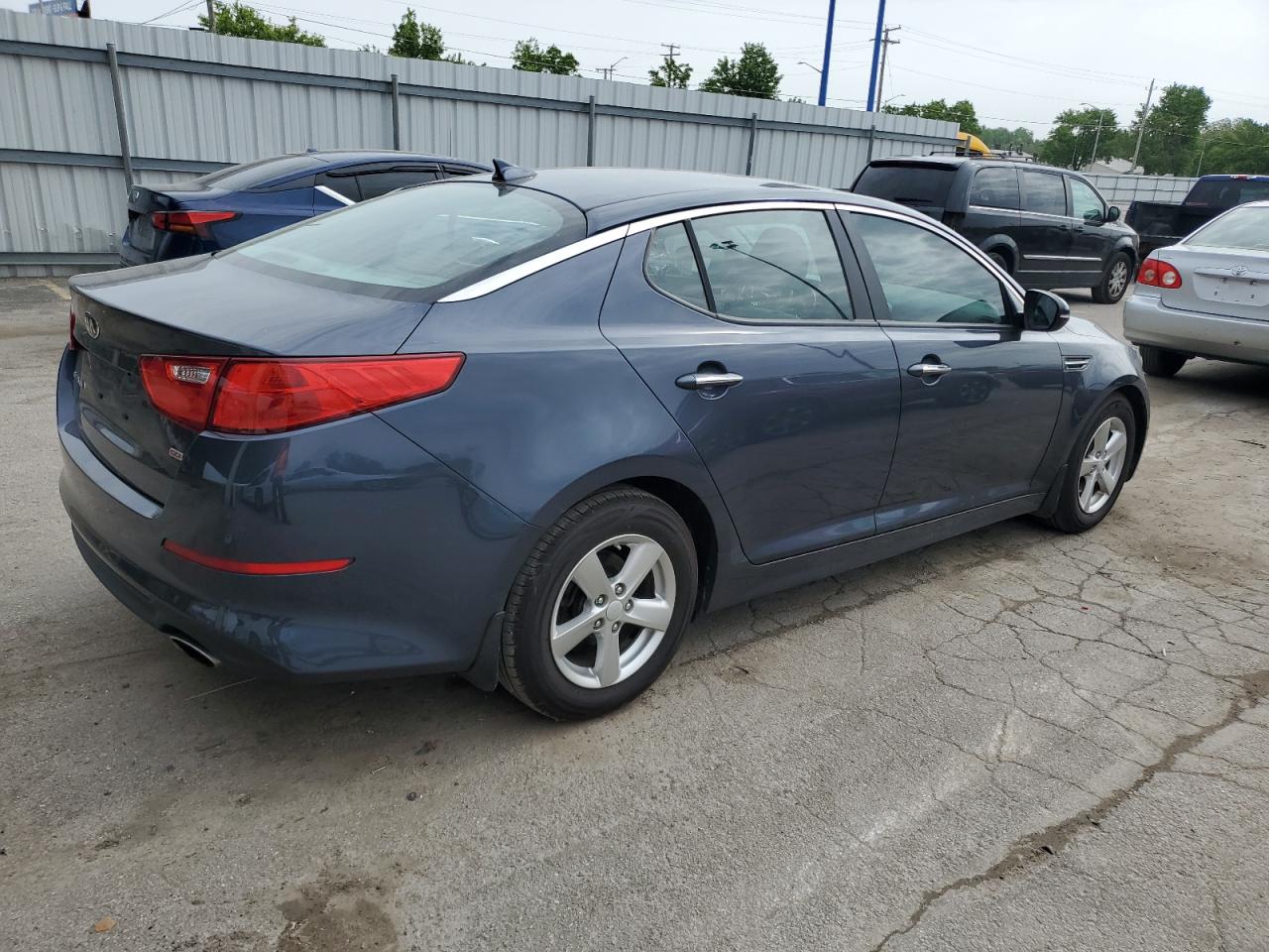 2015 Kia Optima Lx vin: KNAGM4A7XF5606131