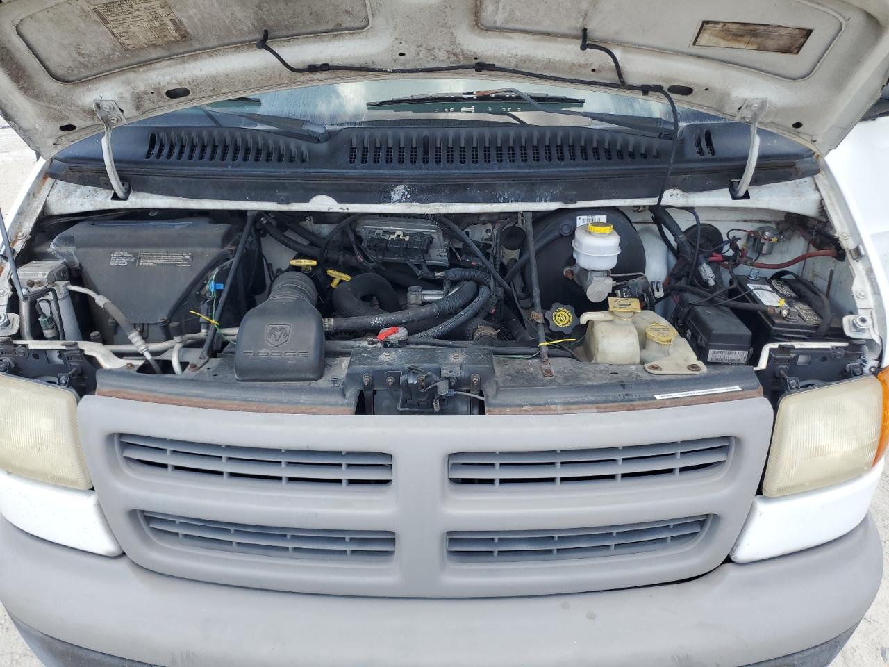 2B7JB21Y61K550365 2001 Dodge Ram Van B2500