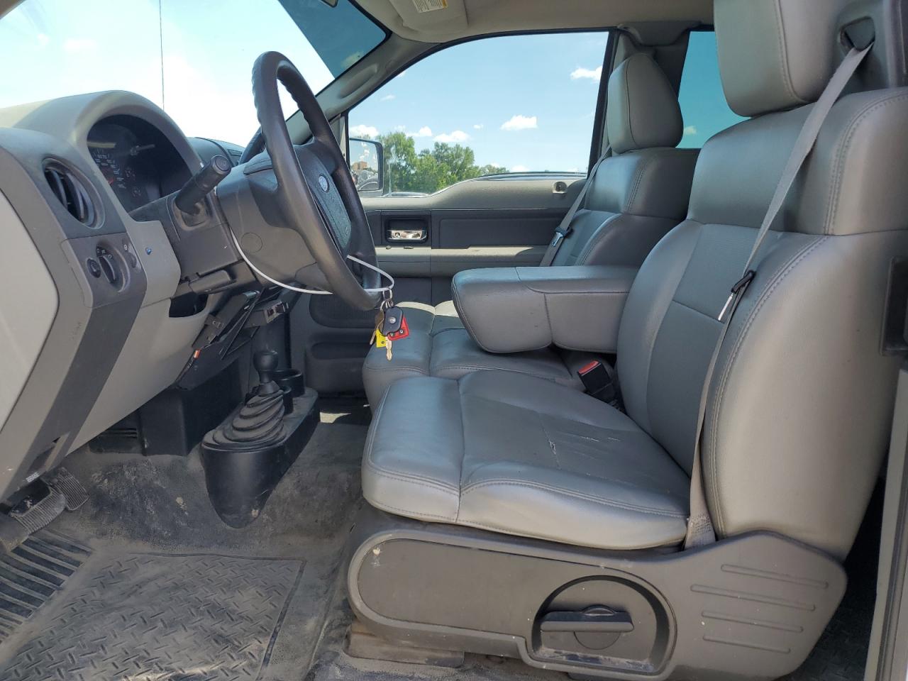 1FTVX14575NB81007 2005 Ford F150