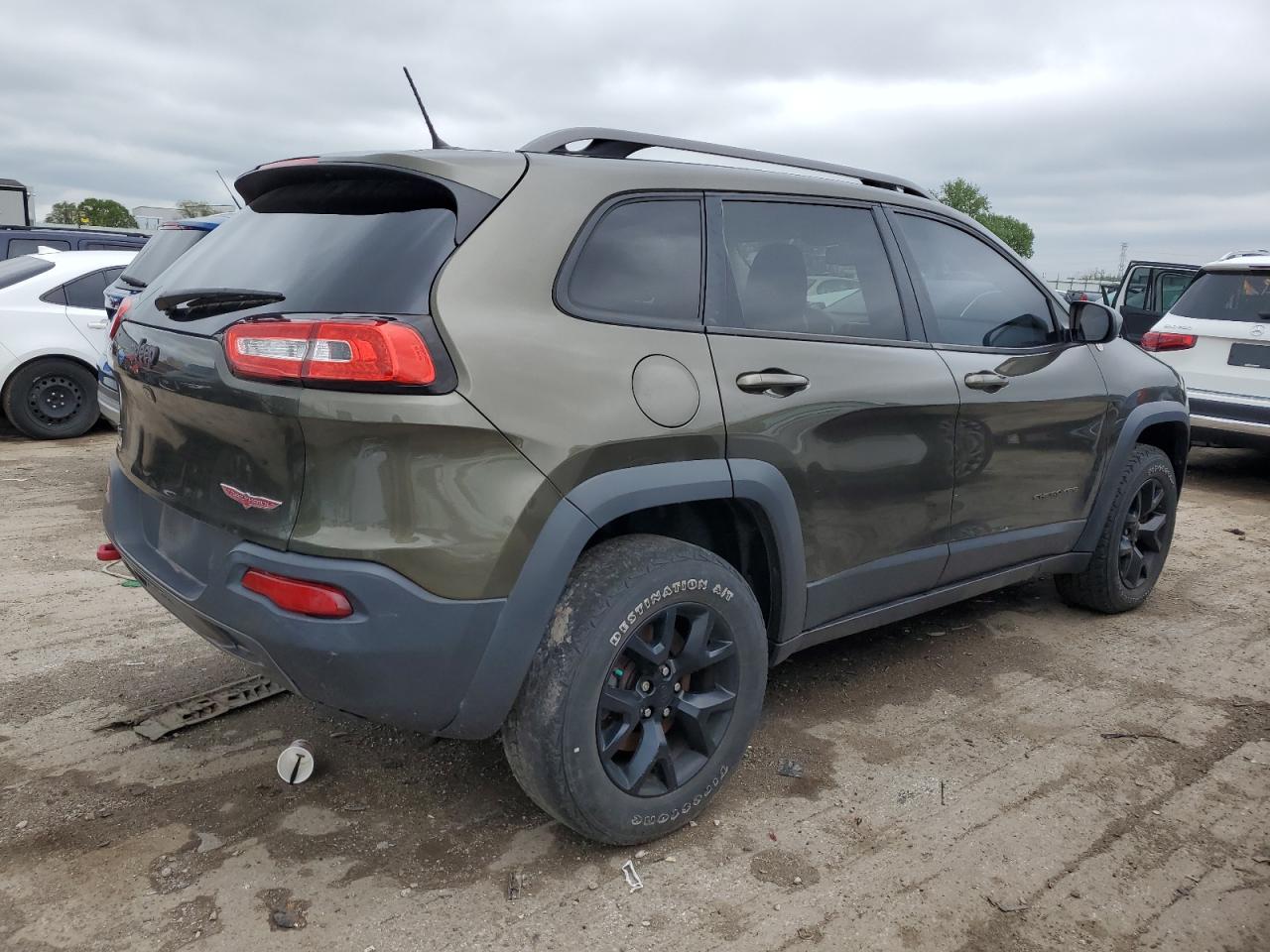 1C4PJMBB2FW616001 2015 Jeep Cherokee Trailhawk