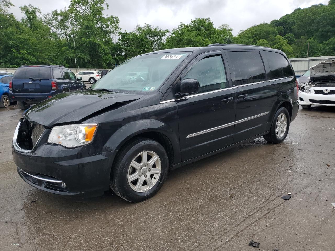 2A4RR5DG1BR667101 2011 Chrysler Town & Country Touring