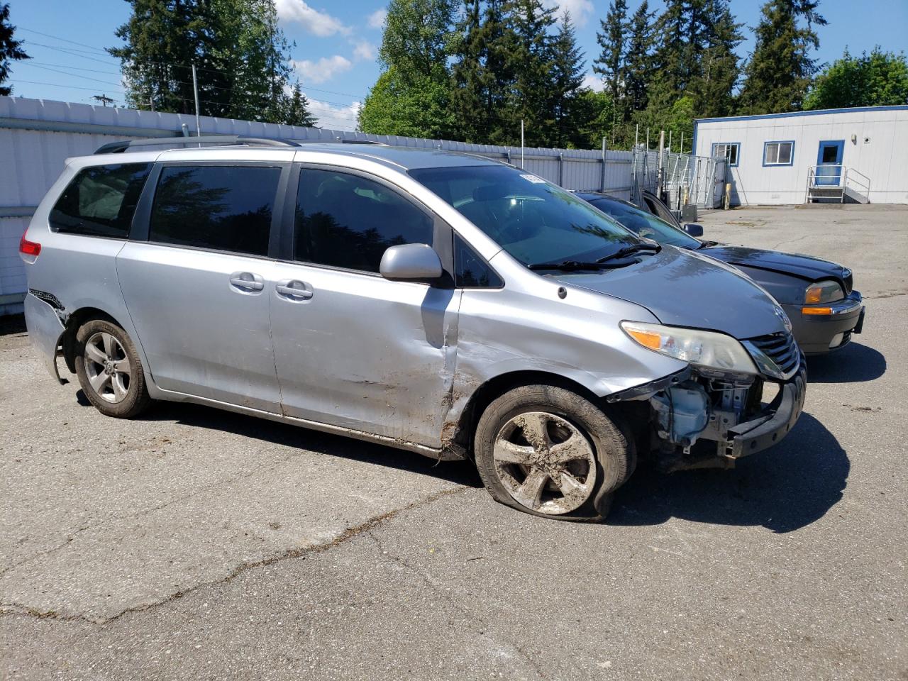 5TDKK3DC4ES406036 2014 Toyota Sienna Le