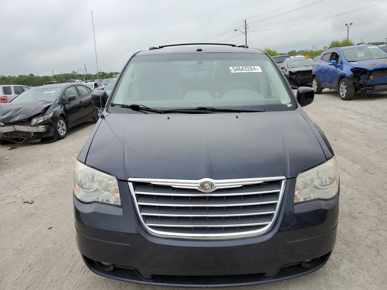 2A4RR5DXXAR153388 2010 Chrysler Town & Country Touring