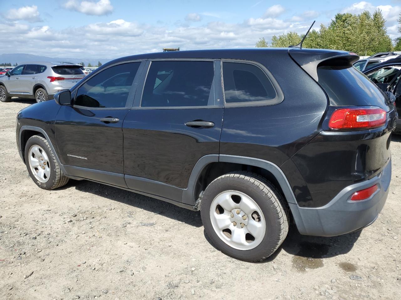 2015 Jeep Cherokee Sport vin: 1C4PJLAB5FW684272