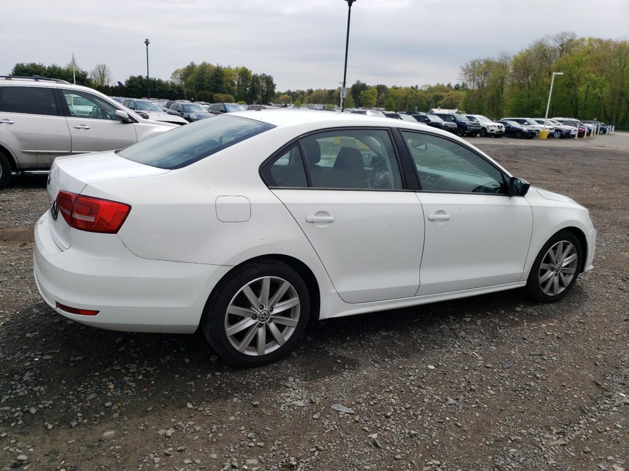 3VW2K7AJXFM424811 2015 Volkswagen Jetta Base