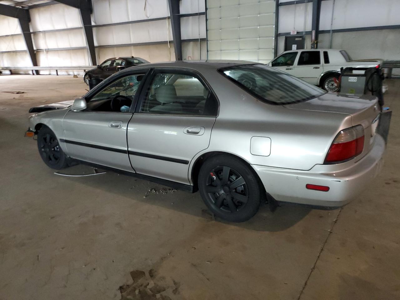 1HGCD5636TA242291 1996 Honda Accord Lx