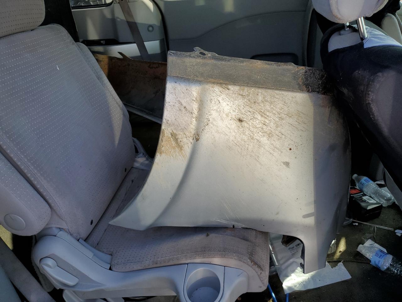 5N1BV28U75N134927 2005 Nissan Quest S