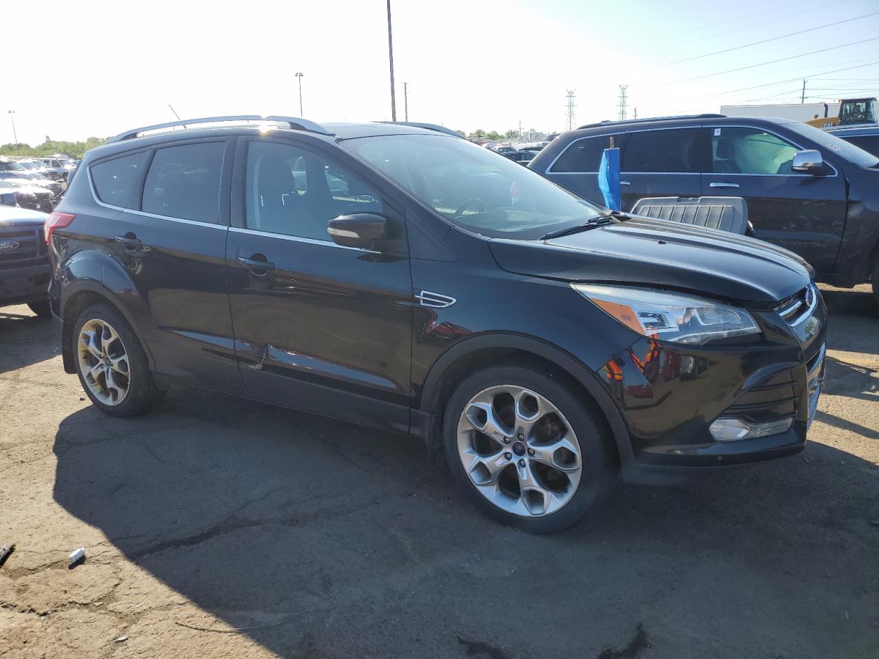 1FMCU9J90EUD34866 2014 Ford Escape Titanium