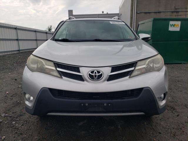 2T3RFREV4FW398509 2015 Toyota Rav4 Xle